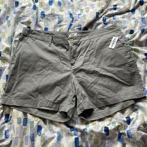 Old Navy khaki shorts